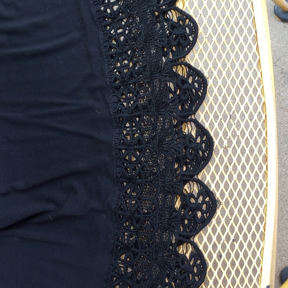 Boutique Tunic - Picture 3 of 4